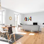 Guestready - Fantastic Flat Near S. Jorge Castle Daire Lisboa
