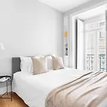 Daire Guestready - Fantastic Flat Near S. Jorge Castle *