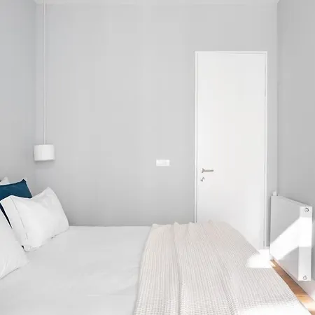 Guestready - Fantastic Flat Near S. Jorge Castle شقة