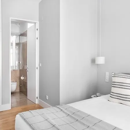 شقة Guestready - Fantastic Flat Near S. Jorge Castle *