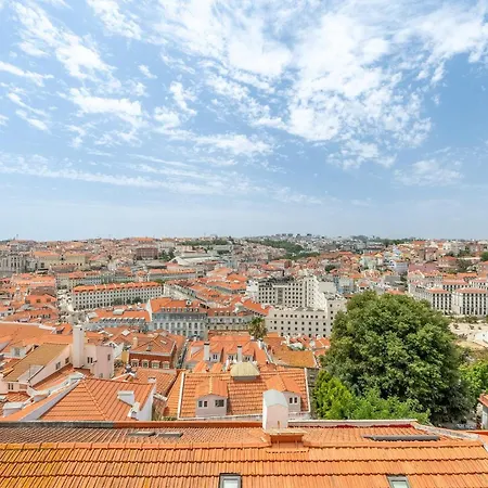 Guestready - Fantastic Flat Near S. Jorge Castle شقة